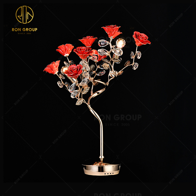 Hot Sale Wedding Decotaive Table Lamp Ceramic Red Rose Flower Table Lamp Ceramic Light