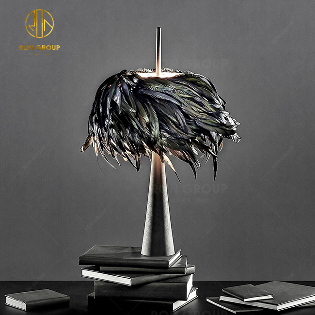 Wholesale Modern Minimalist Creative Personality Iron Lamp Feather Lamp Study Desk Table Lamp Bedside Desk Night Light Feather Lamp