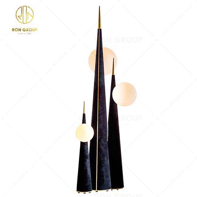 Glass Ball Flannelette Triangle Tree Decotation Lighting Hotel Floor Light Artist Design Floor Lamp