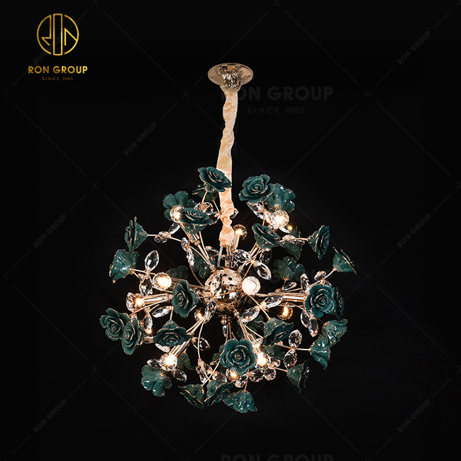 New Design Hotel Coffee Shop Ceramic Flower Chandelier Light Restaurant Ceiling Lamp 